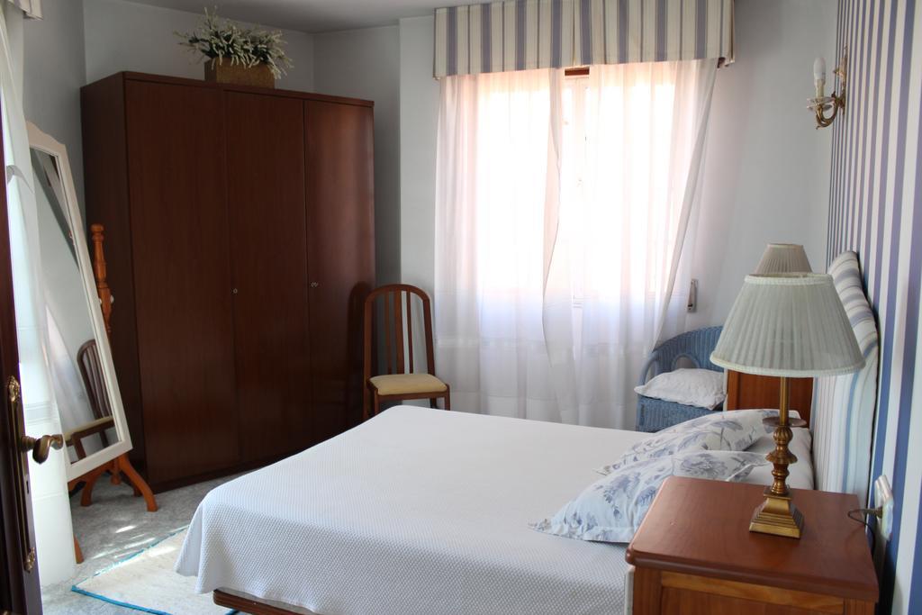 A Traina Otel Cambados Oda fotoğraf